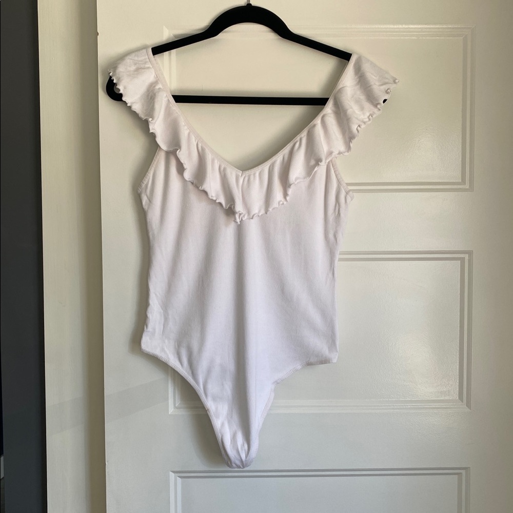 Wilfred Ribbed Ruffle Tank Bodysuit